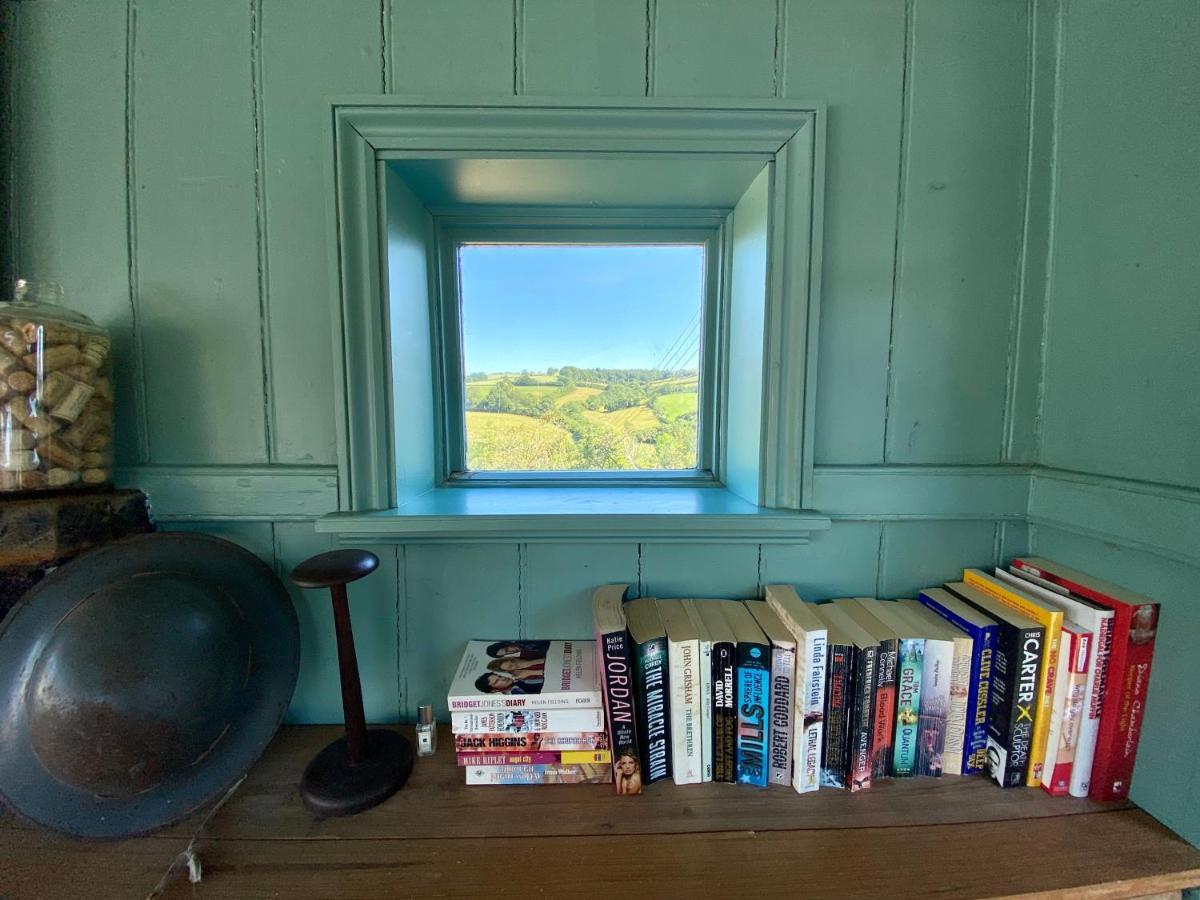 Artist'S Retreat - Old Signal Box - Private Sauna Бат Экстерьер фото